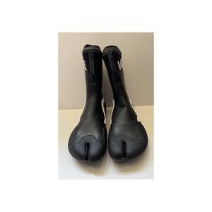 Vans Black Surf Booties